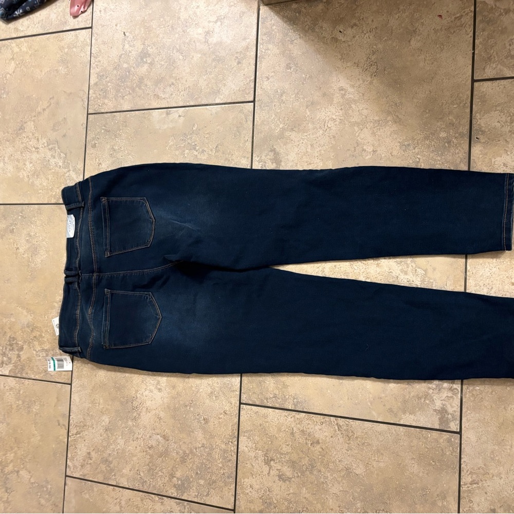 Curve Appeal womens blue jeans perfect for any occasion.